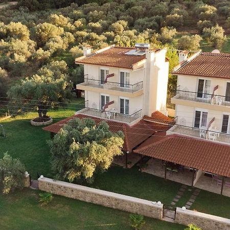 Family Villas Vourvourou Exterior photo